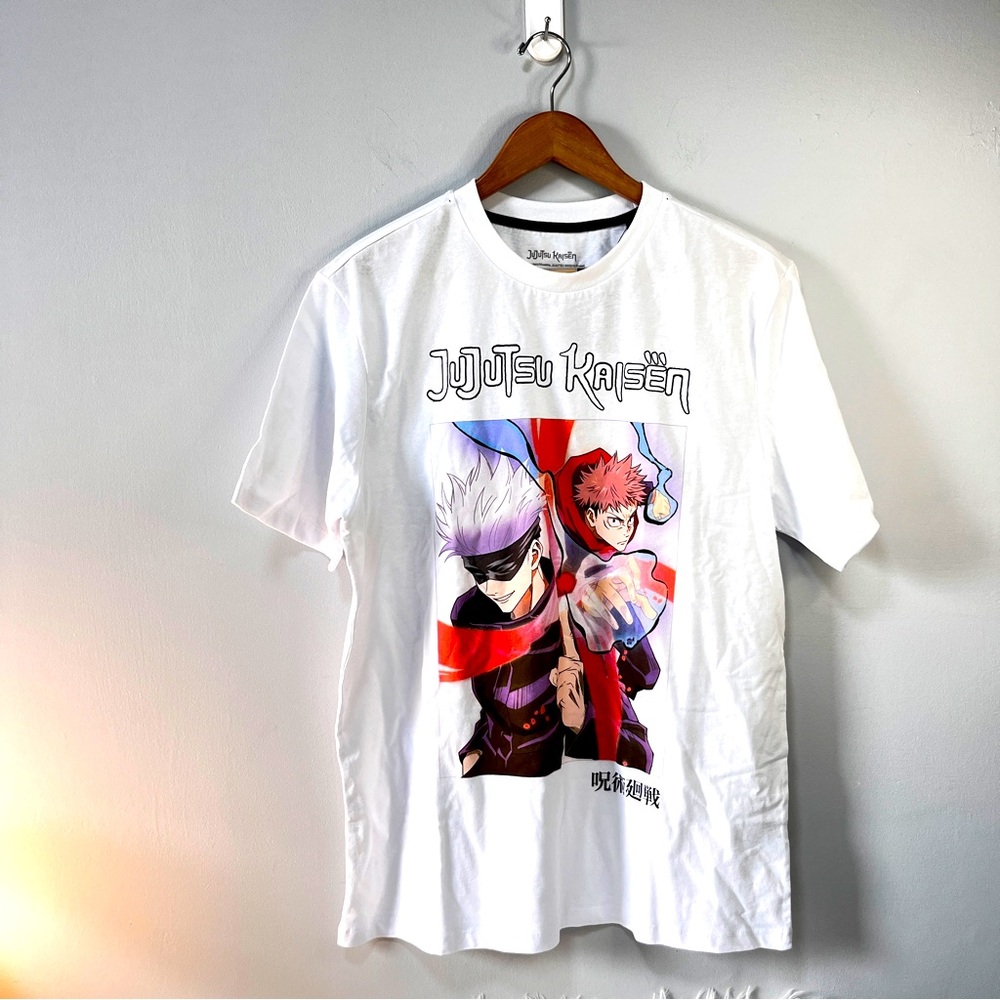 Men's Jujutsu Anime T-shirt Size Medium